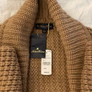 Brooks brother winter cardigan very cozy and warm unisex